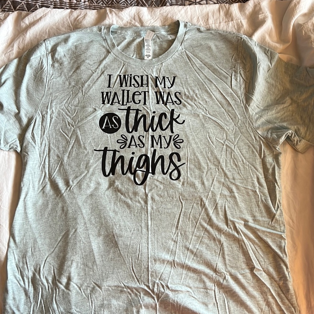 2XL tshirt NWOT funny graphic T
C